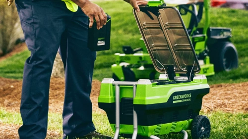 Зарядное устройство для 6 аккумуляторов Greenworks G82CT6