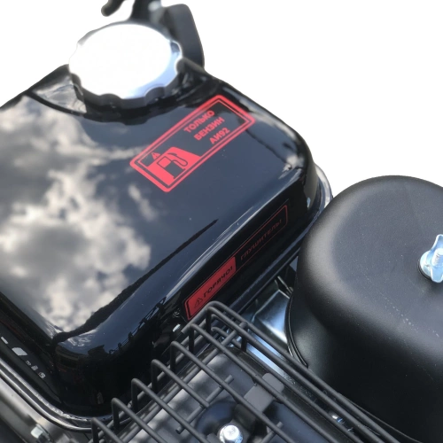 Бензиновая подметальная машина EVOline SWG 620-160