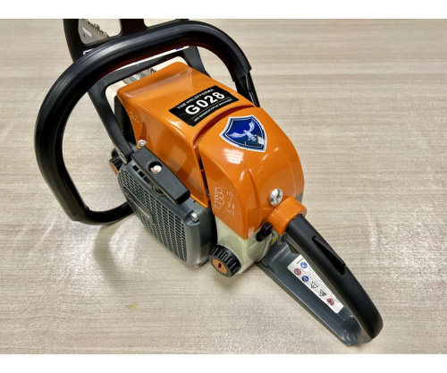 Бензопила Holzfforma G028
