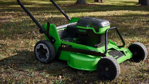 Газонокосилка аккумуляторная самоходная Greenworks 82LM30S